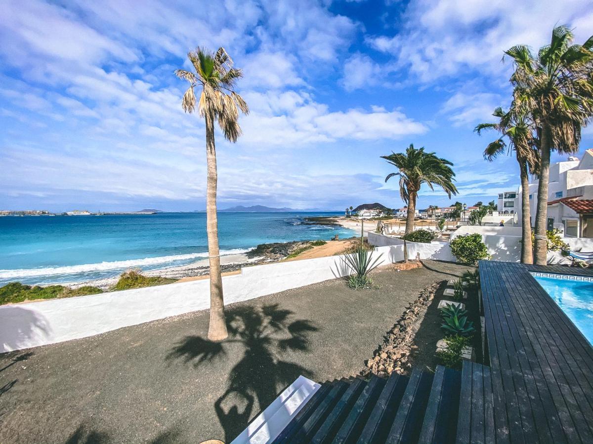 Villa Los Flamencos By Veaco- Beachfront & Pool Корралехо Екстер'єр фото